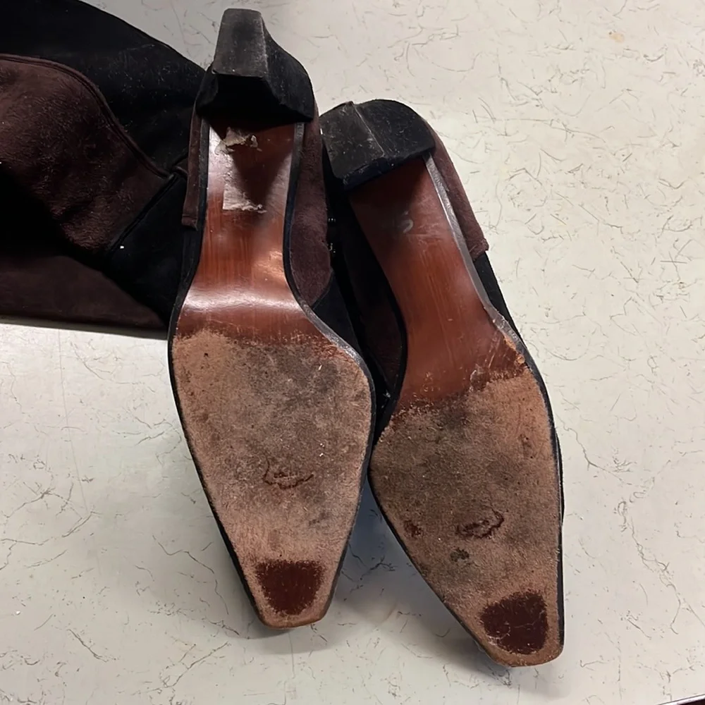 Swede Boots in black & brown gently worn - Picture 5 of 8